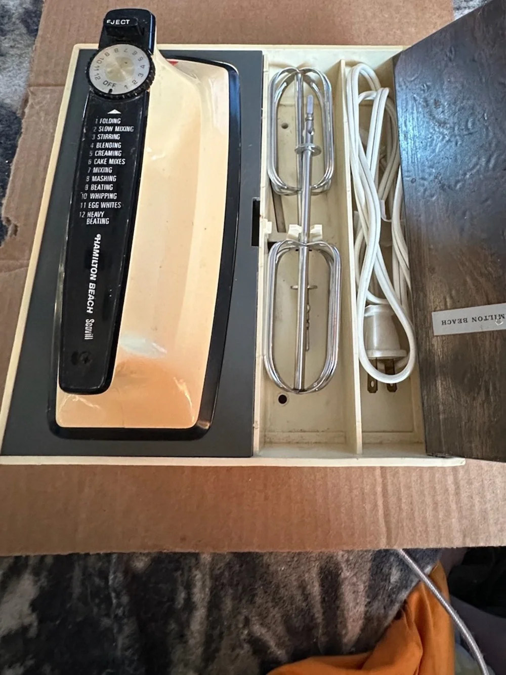 Vintage 90’s Hamilton Beach Cream and Black Hand Mixer with Case